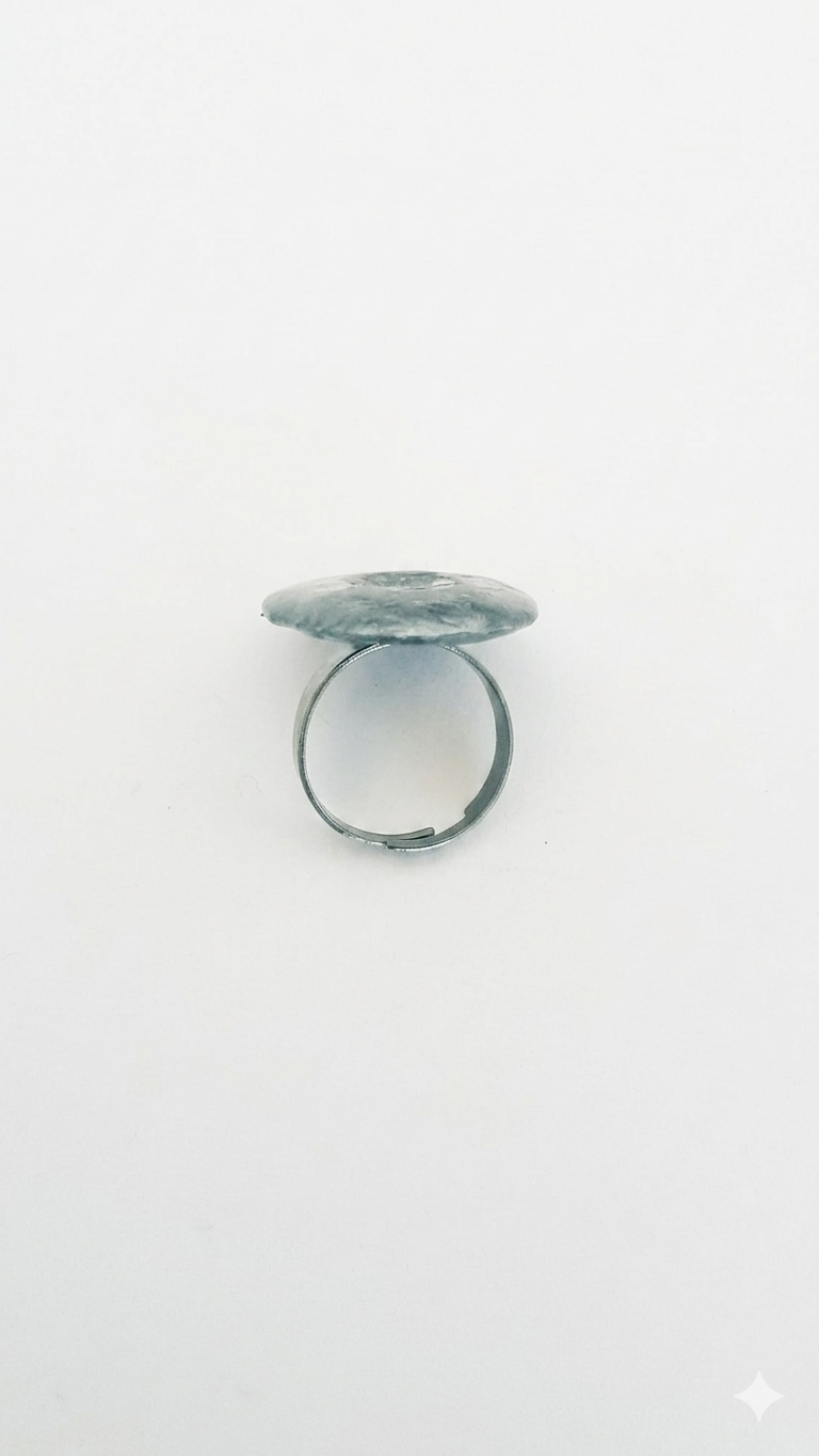 Cowrie Ring Silver